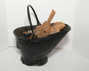 lot 382 image: Coal Bucket of Driftwood