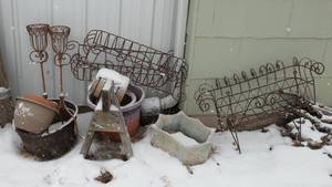 lot 447 image: Various Outdoor Planters