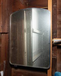lot 468 image: Vintage Medicine Cabinet with Mirror