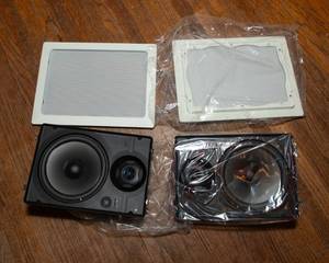 lot 10A image: Niles MP6 In-Wall Loudspeakers New in Box