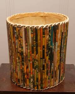 lot 471 image: Vintage 1970s Mid Century Rolled Magazine Wastepaper Basket