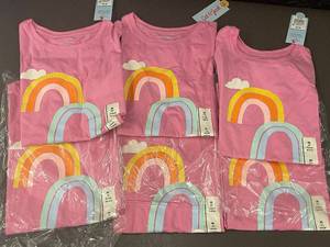 Lot of 6 Pink Rainbow T-Shirts - Size M