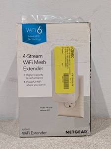 BRAND NEW NETGEAR 4-STREAM WIFI MESH EXTENDER