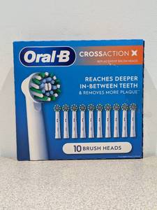 BRAND NEW ORAL-B CROSSACTION X 10 BRUSH HEADS