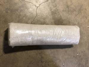 lot 17 image: Carpet Pad   Customer Returns See Pictures