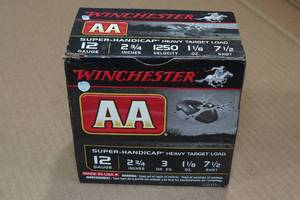 25 Winchester AA 12 Gauge 2-34 Super-Handicap 7.5 Shot Shotshells