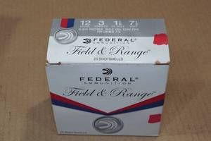 25 Federal Field & Range 12 Gauge 2-34 7.5 Shot Shotshells