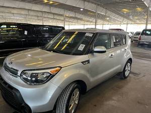 2014 Kia Soul...LOW MILES