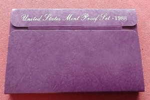 lot 11 image: 1988 U.S. Mint Proof Set
