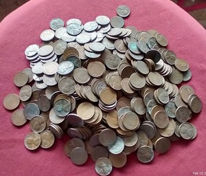 lot 29 image: (500) Wheat Pennies