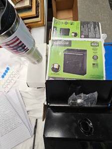 Gibralter Lockable Mailbox, like new in box, NRA Flag Mug