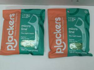 lot 14 image: Plackers Micro Mint Dental Floss Picks, 300 Count