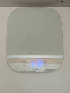 lot 35 image: Taylor Digital Waterproof Kitchen Scale Weighs up to 30 LB
