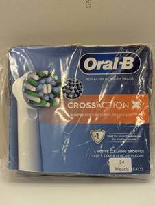 lot 36 image: Oral-B Cross Action Clean Maximiser Replacement Electric Brush  Heads - 34 Total