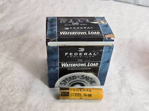 lot 7 image: Federal 20 Gauge Waterfowl Load Steel Shotshells - 4 Shot