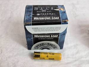 lot 8 image: Federal 20 Gauge 3 Inch Steel 4 Shot Waterfowl Load Ammo