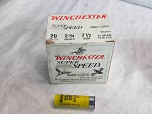 lot 11 image: Winchester Super Speed 20 Gauge Game Loads 7 12 Shot Shotgun Shells