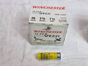 lot 14 image: Winchester Super Speed 20 Gauge Game Loads 7 12 Shot Shotgun Shells