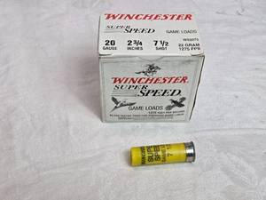 lot 15 image: Winchester Super Speed 20 Gauge 2-34 Inch 7-12 Shot Shotgun Shells