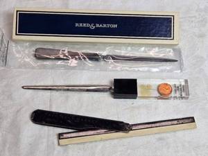 lot 43 image: Vintage Reed & Barton Silver Plate Letter Opener, Niagara Falls Souvenir, Cash Meat Market Squeegee