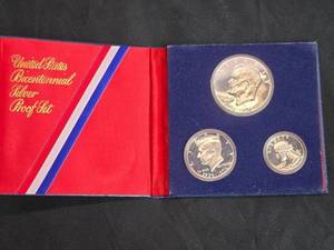 lot 45 image: United States Bicentennial Silver Proof Set - One Dollar, Half Dollar, and Quarter Dollar coins