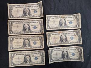 lot 55 image: Lot of 7 Vintage Series 1957 A US One Dollar Silver Certificates
