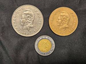 lot 70 image: 50 Franc Coin, 100 Franc Coin, Mexican Peso ()