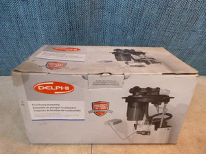 lot 34 image: Delphi Fuel Pump Assembly
