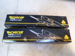 lot 90 image: 2 Monroe OESpectrum Shocks and Struts