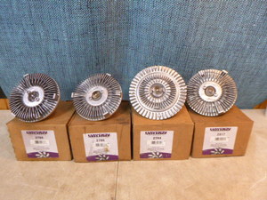 lot 113 image: 4 Hayden Fan Clutches