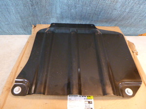 lot 137 image: GM Underbody Skid Shield