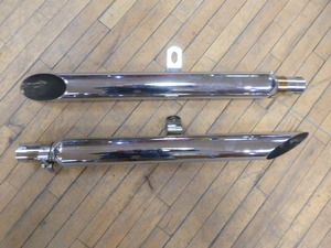 lot 140 image: Pair of Harley Davidson Screamin Eagle Exhaust Pipes