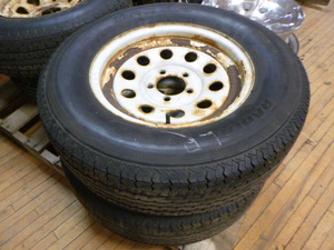lot 141 image: 2 Maxxis Radial Trailer Tires on Rims