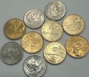 lot 42 image: Lot of 10 Modern Dollar Coins