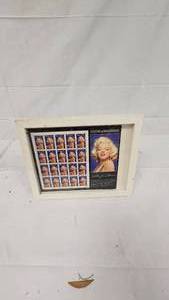 Marilyn Monroe .32 Stamp Hollywood Legends 1995