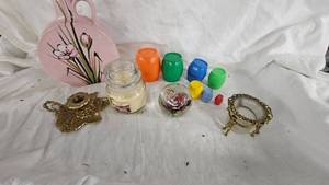 Kittie in the Keg, Cut Glass Paperweight, Decorative vasejug