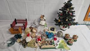 Vintage Christmas Lot