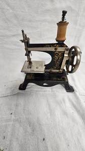 Sewing Machine Salesman SampleToy  Made in Germany