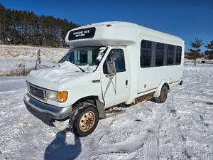 2003 Ford E350 Super Duty -Bus