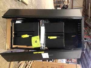 Husky 3-Piece Regular Duty Welded Steel Garage Storage System in Black Damaged    Customer Returns See Pictures