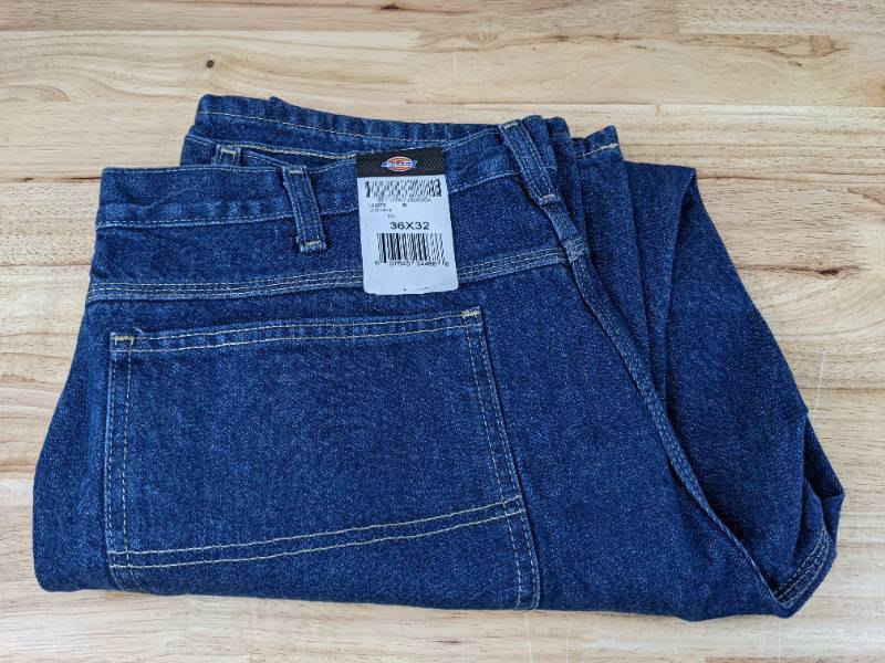 lot 16 image: New Dickies Mens Industrial Carpenter Jeans Size 36 x 32 N