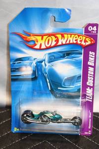 lot 47 image: Hot Wheels 2006 Hammer Sled Custom Bike Die-Cast Model