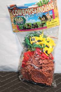 lot A-114 image: 60 Piece Cowboys and Indians Play Set
