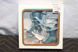 lot 136 image: Vintage Kurt S. Adler Blue Ice Skate Christmas Ornament Pair