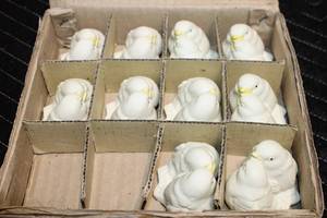 lot 145 image: Set of 12 Ceramic Lovebird Figurines from Taiwan