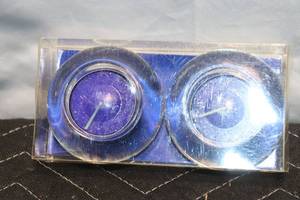 lot 240 image: Set of 2 Fresh Linen Scented Tea Light Candles in Holder