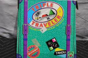 lot 272 image: Triple Traveler Board Game Set