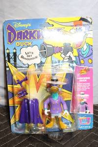 lot A-293 image: Disney Darkwing Duck Action Figure - Sealed Package