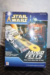 lot A-328 image: Star Wars Jango Fetts Target Game with Foam Discs