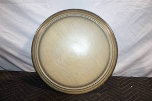 lot 426 image: Vintage Round Wall Plaque
